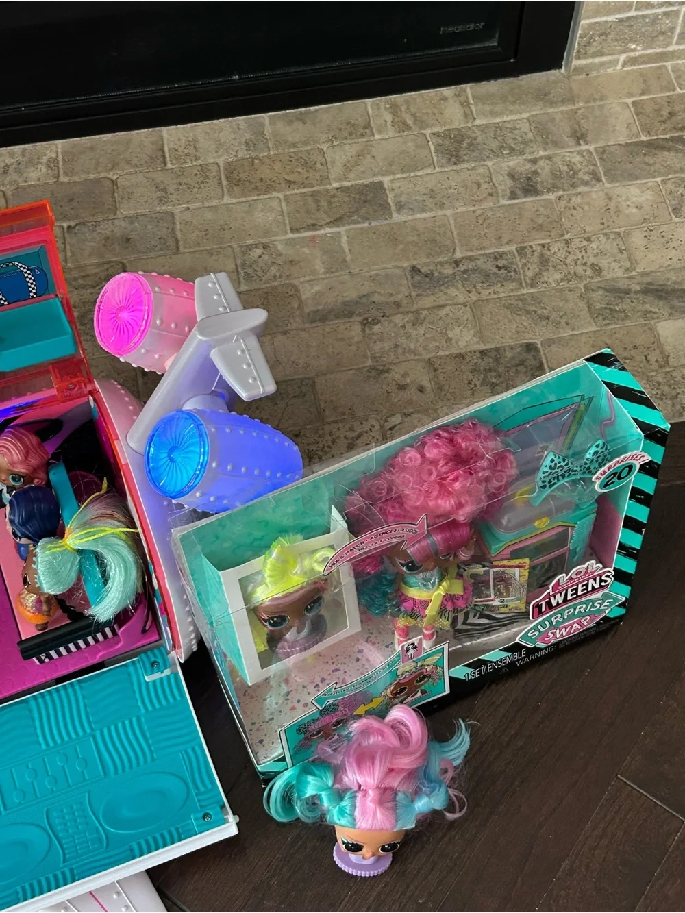 OMG LO.L. Surprise! Air Plane, Dolls and Accessories